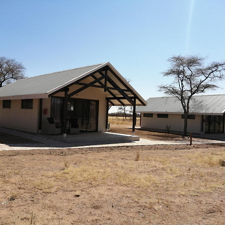 Khan River Lodge Wilhelmstal Экстерьер фото