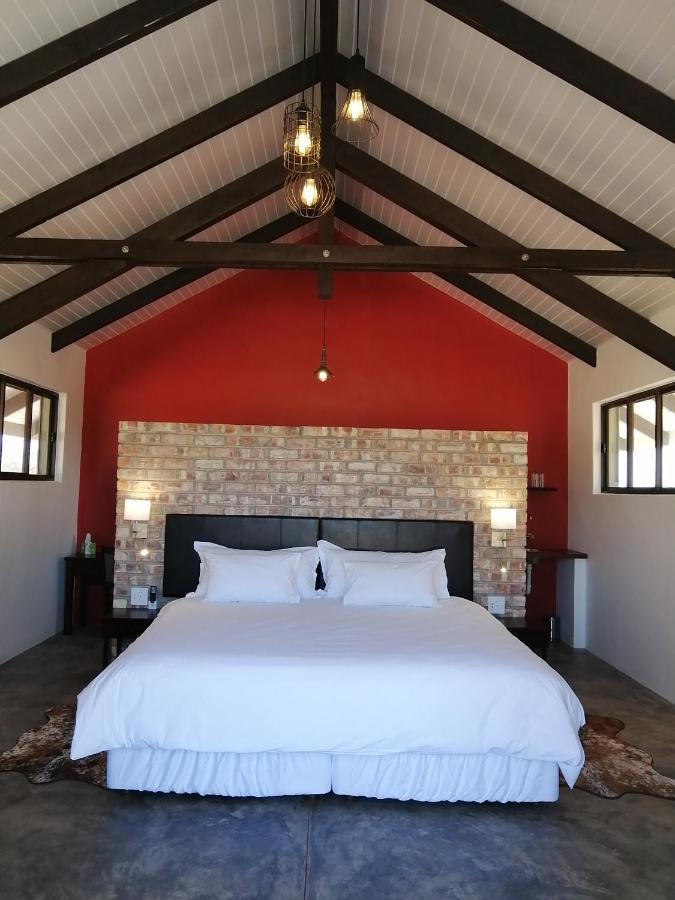 Khan River Lodge Wilhelmstal Экстерьер фото