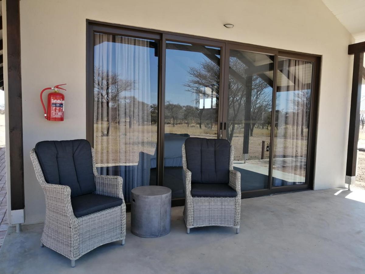 Khan River Lodge Wilhelmstal Экстерьер фото