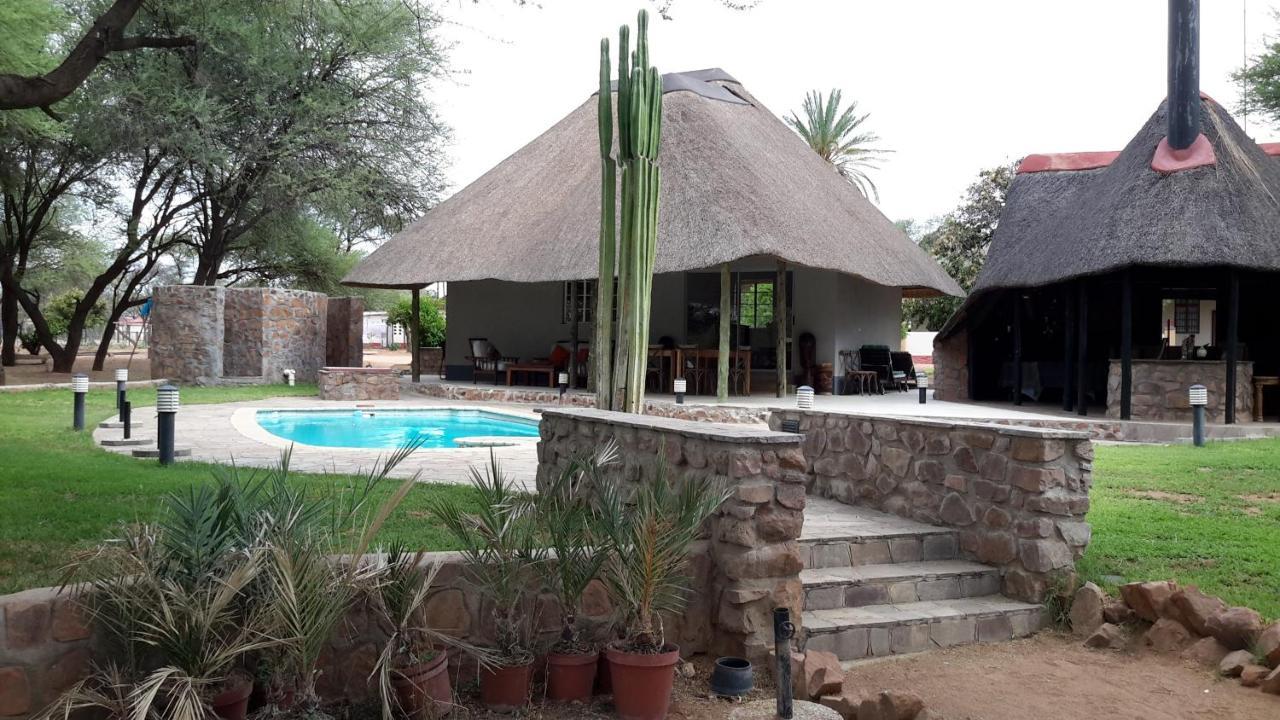Khan River Lodge Wilhelmstal Экстерьер фото