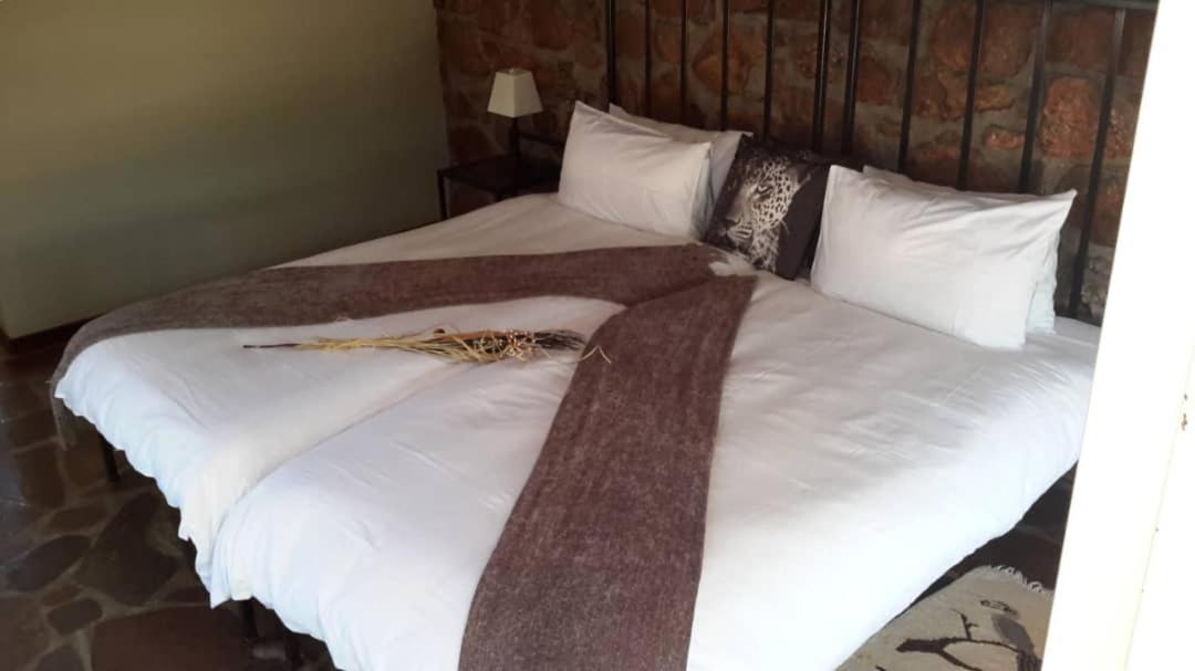 Khan River Lodge Wilhelmstal Экстерьер фото